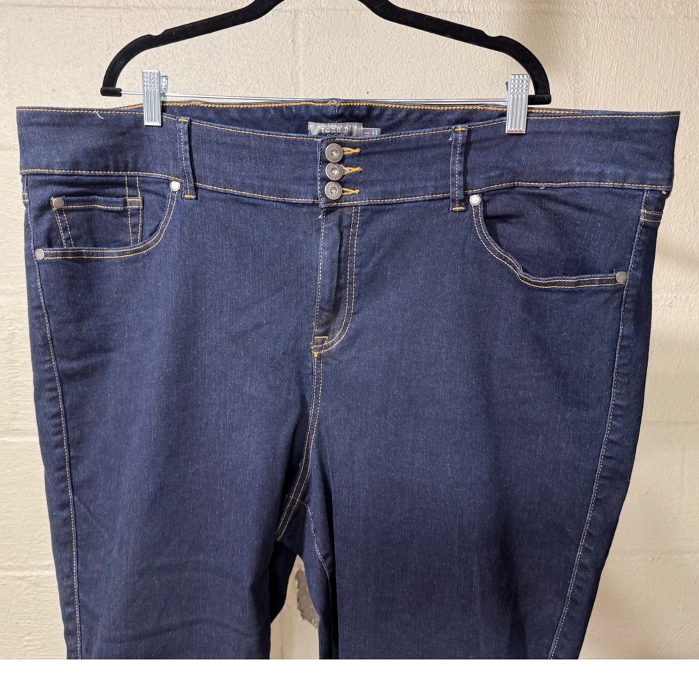 Torrid Super Soft Jeggings Size 26R Dark Wash High Rise Skinny Plus Size Denim - Picture 4 of 9